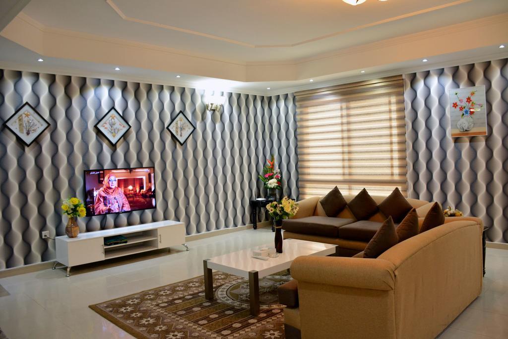 President Suites Apartments Манама Экстерьер фото