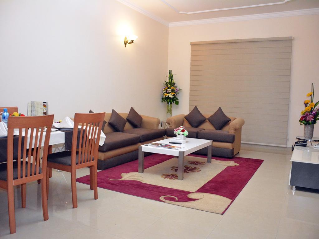 President Suites Apartments Манама Экстерьер фото