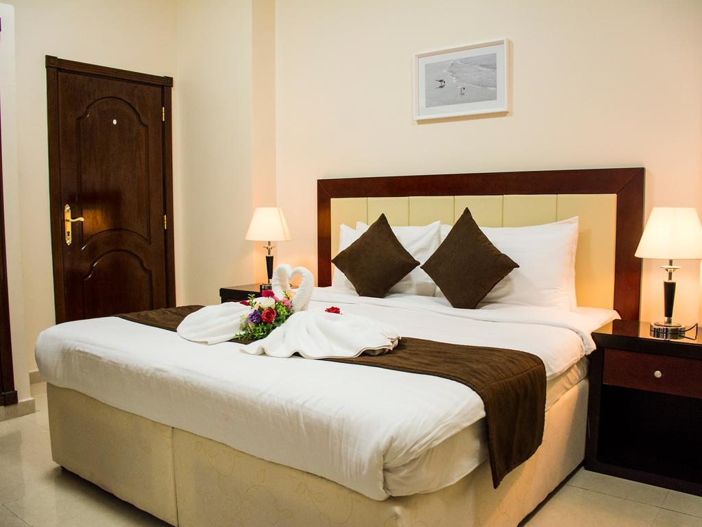 President Suites Apartments Манама Экстерьер фото