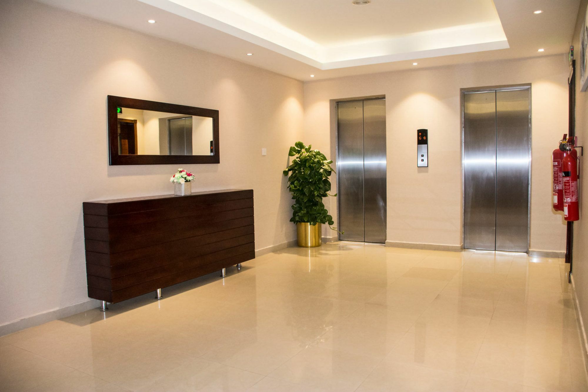 President Suites Apartments Манама Экстерьер фото